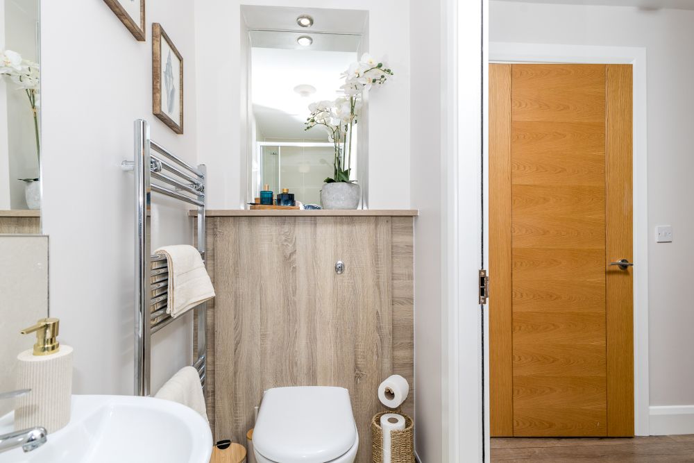 Ensuite bathroom, New Ground Floor 2 Bedroom Apt