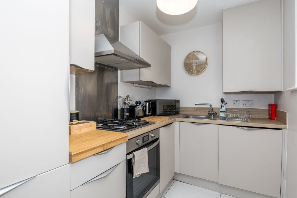 Kitchen, New Ground Floor 2 Bedroom Apt