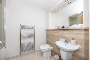 Main bathroom
