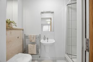 Ensuite bathroom