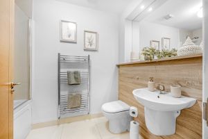 Main bathroom